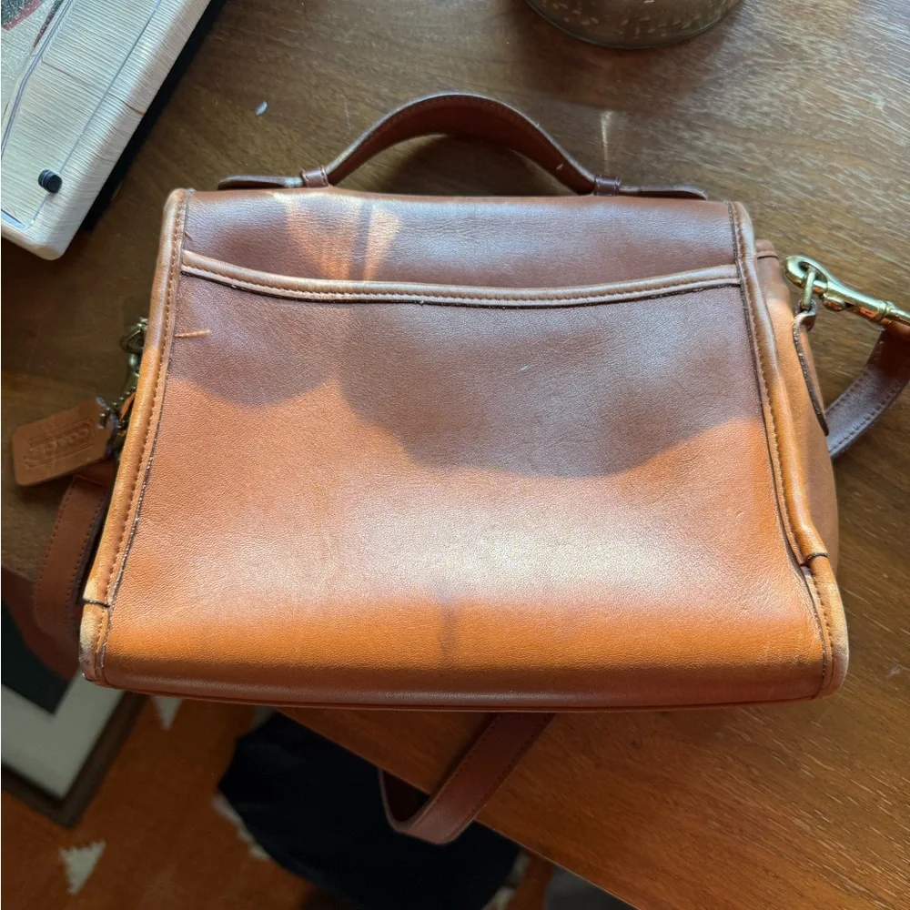 Vintage Coach Court 9870 Bag - Picture 5 of 8